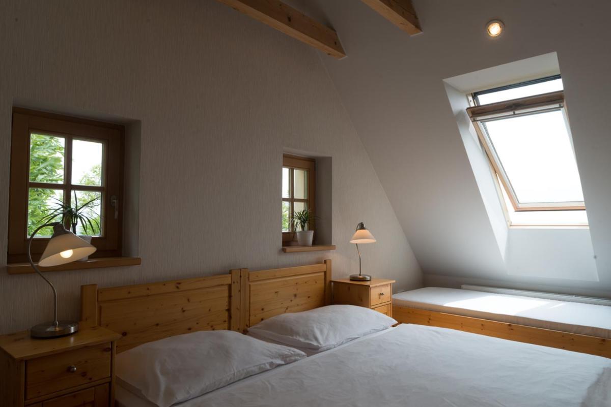 Hotel Pavlov Buitenkant foto