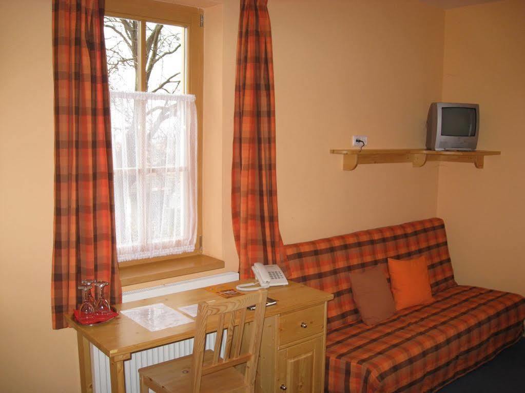 Hotel Pavlov Buitenkant foto